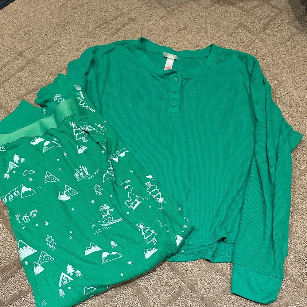 Wondershop Target women’s holiday pajama set